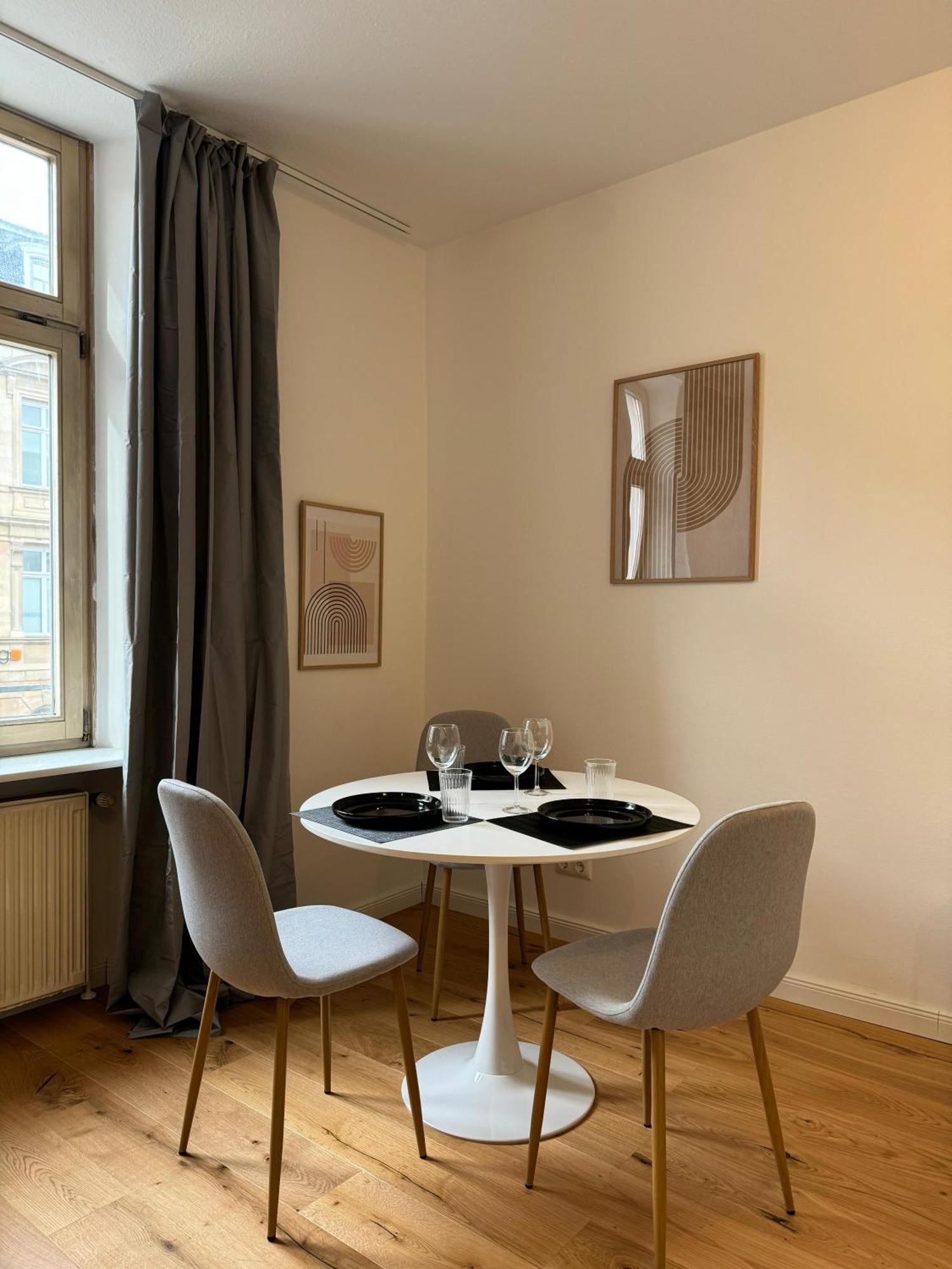 Lu16 One - Modern In Zentraler Lage Mit Terrasse Apartment
